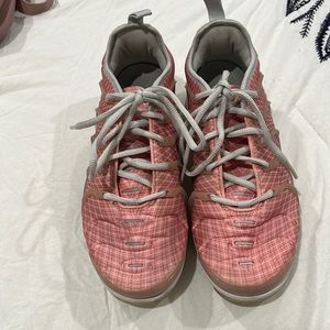 Nike Air Vapormax Plus Bleached Coral